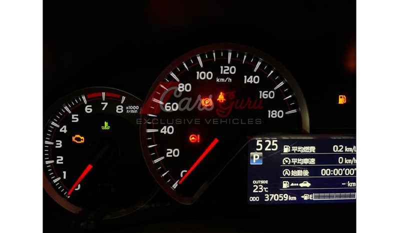 2014 Toyota Vitz image-7