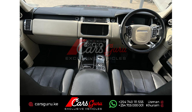 2013 Land Rover Range Rover Vogue image-5