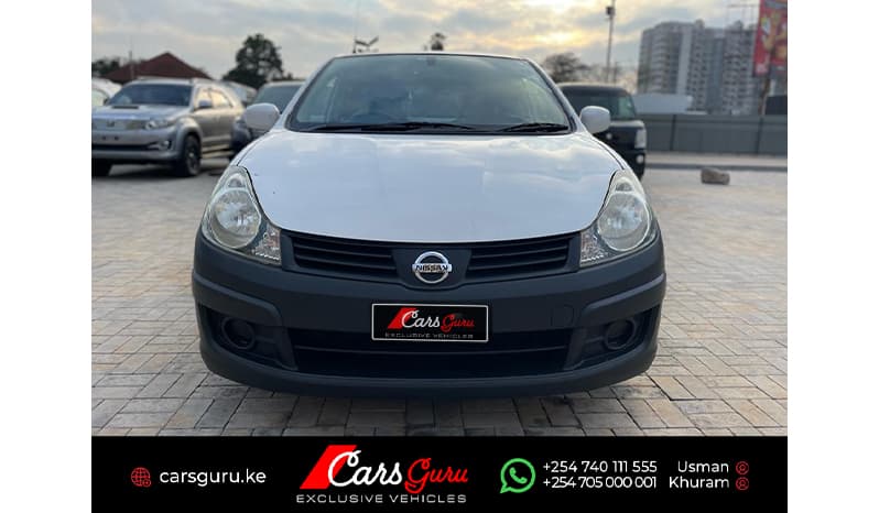 2014 Nissan AD DX image-1