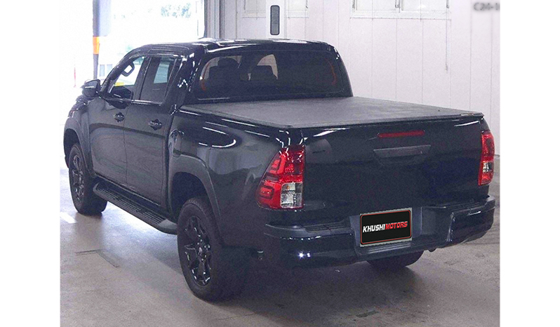 2019 Toyota Hilux image-3