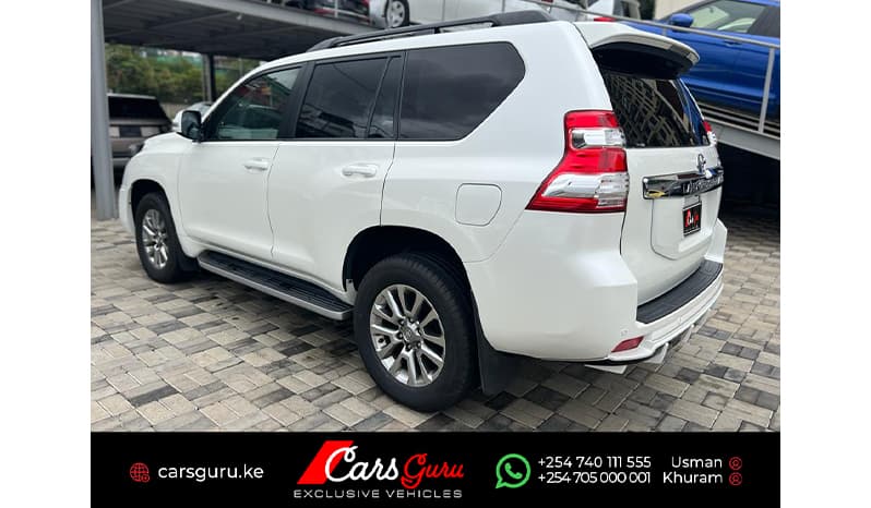 2015 Toyota Land Cruiser Prado TZ-G image-4