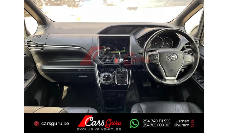 2015 Toyota Esquire Gi image-5