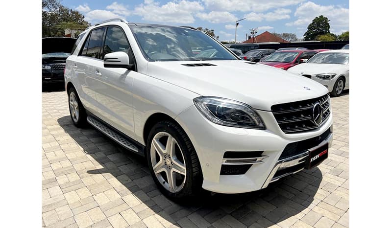 2015 Mercedes-Benz ML-Class ML350 image-13
