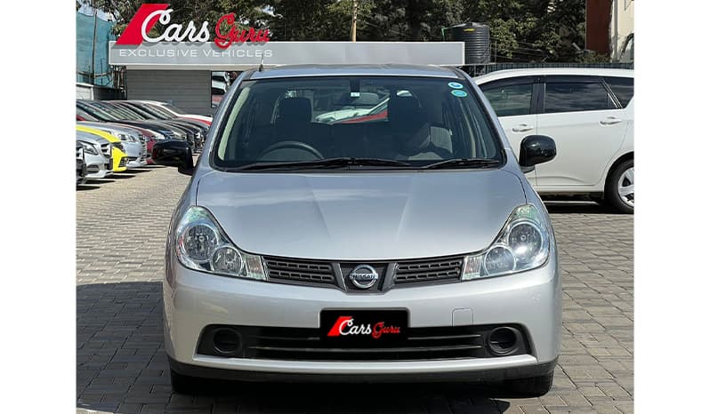 2015 Nissan Wingroad X image-1