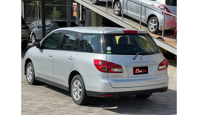 2015 Nissan Wingroad X image-4