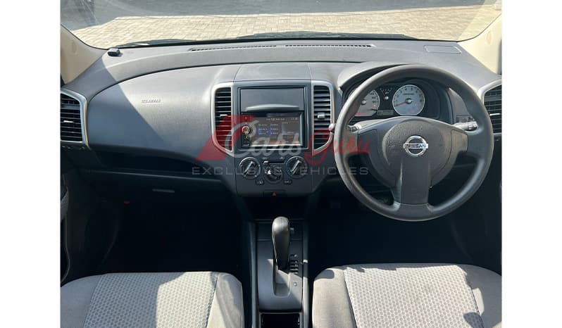 2015 Nissan Wingroad X image-5