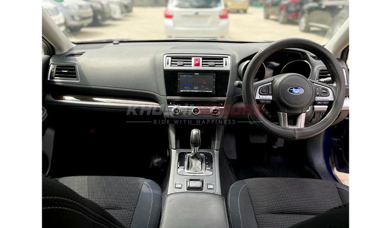 2015 Subaru Outback Base image-16