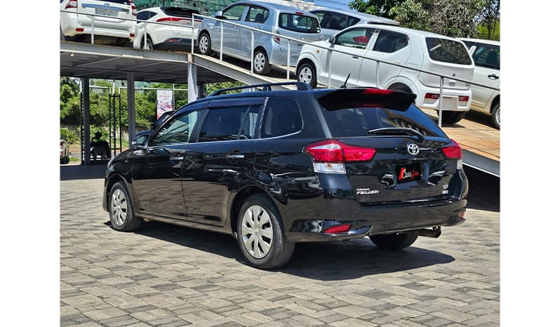 2016 Toyota Fielder image-5