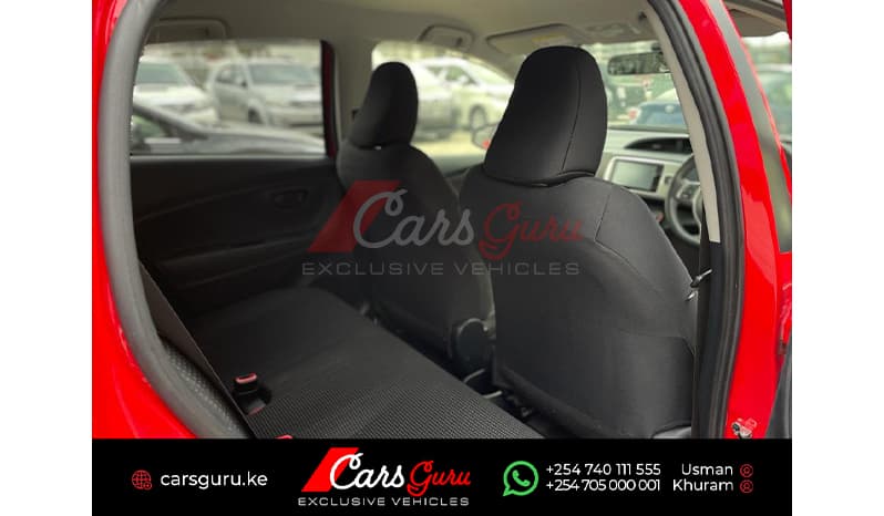 2015 Toyota Vitz Base image-9