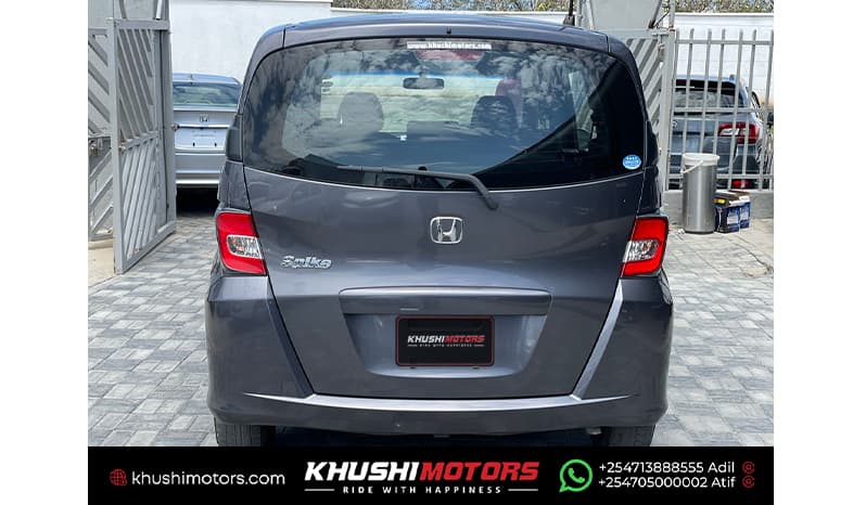2015 Honda Freed Spike G image-3