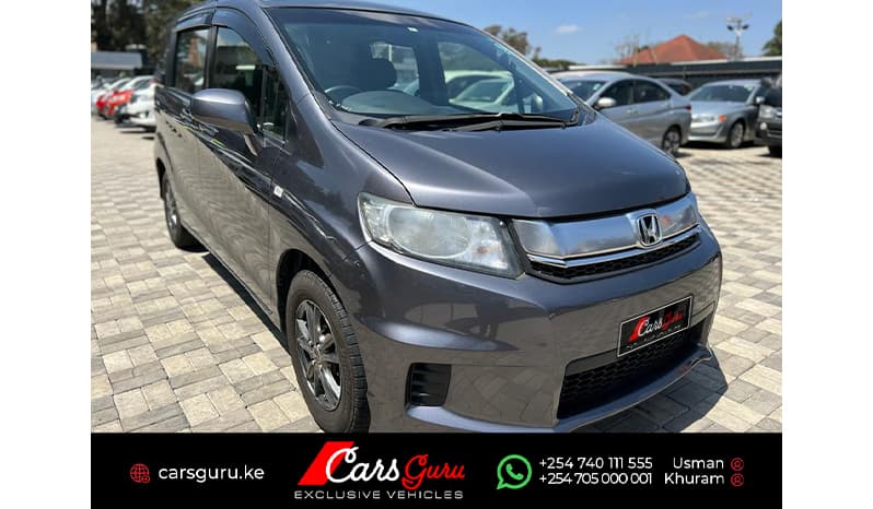 2015 Honda Freed Spike G image-12