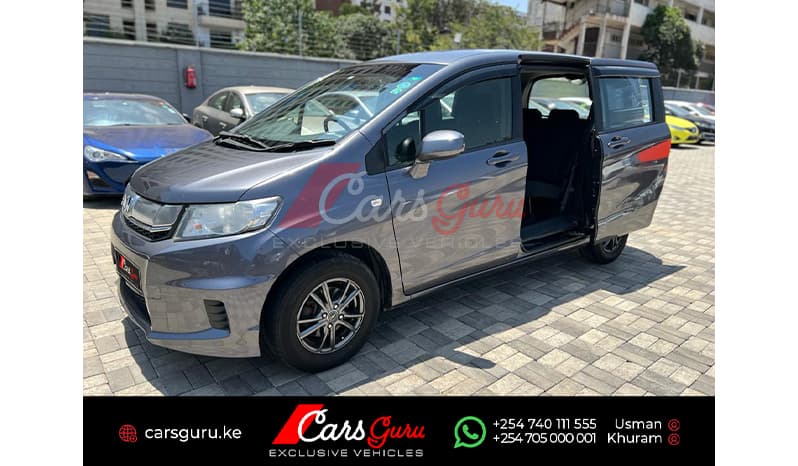 2015 Honda Freed Spike G image-16