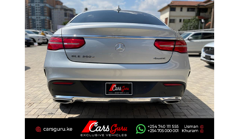 2017 Mercedes-Benz GLE-Class GLE350D image-2