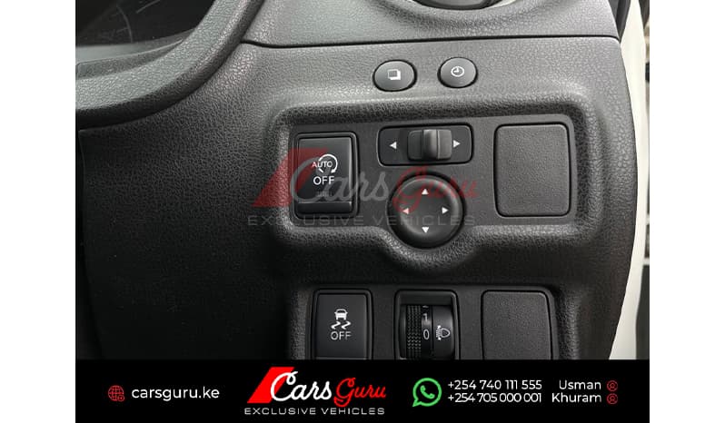 2015 Nissan Note image-5