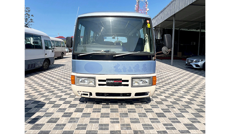 1996 Nissan Civilian Bus image-1