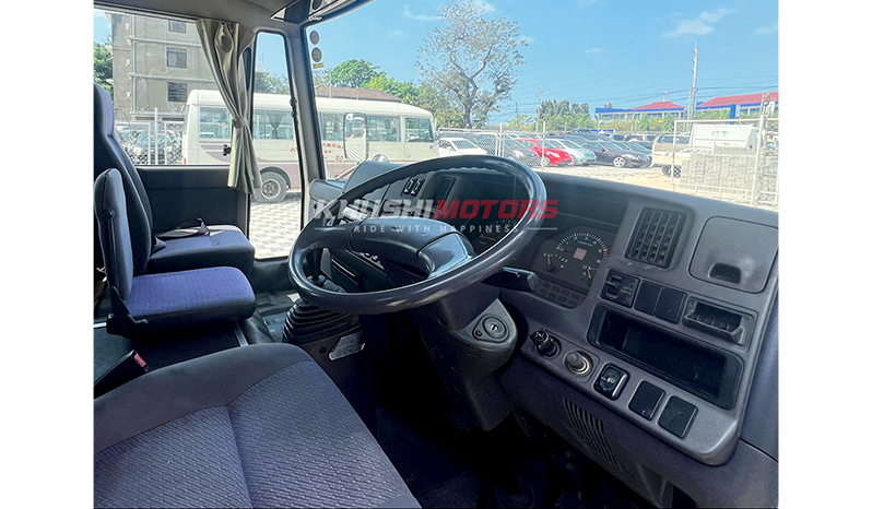 1996 Nissan Civilian Bus image-6