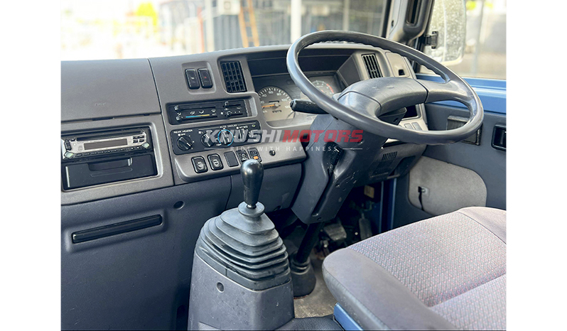 1996 Nissan Civilian Bus image-12