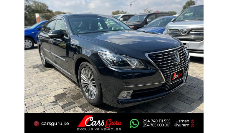 2015 Toyota Crown Hybrid Athlete image-3