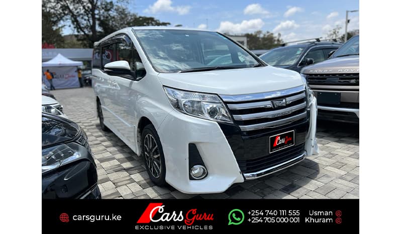 2015 Toyota Noah Si image-3