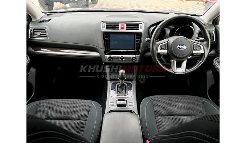 2015 Subaru Outback image-16