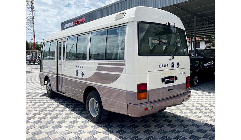 1997 Nissan Civilian Bus image-12
