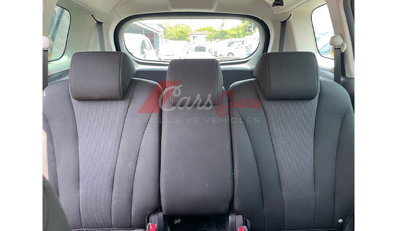 2015 Mazda Premacy Sky Active image-14