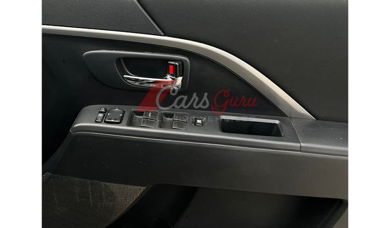 2015 Mazda Premacy Sky Active image-6