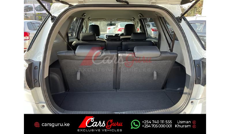 2015 Toyota Wish Monotone S image-10