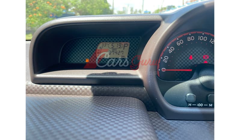 2015 Toyota Porte F image-10