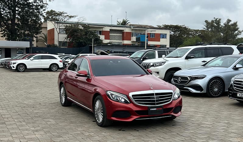 2015 Mercedes-Benz C-Class C200 image-1