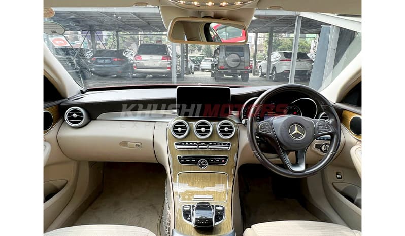 2015 Mercedes-Benz C-Class C200 image-8