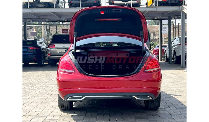 2015 Mercedes-Benz C-Class C200 image-10