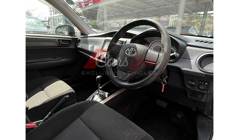 2015 Toyota Fielder image-9