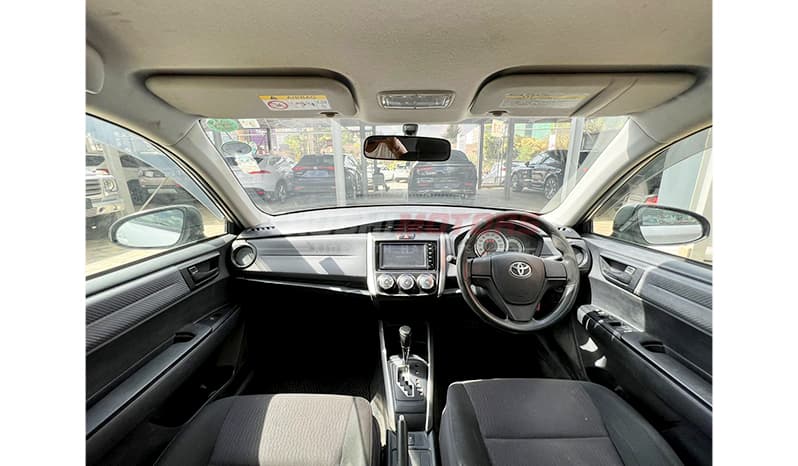 2015 Toyota Fielder image-14