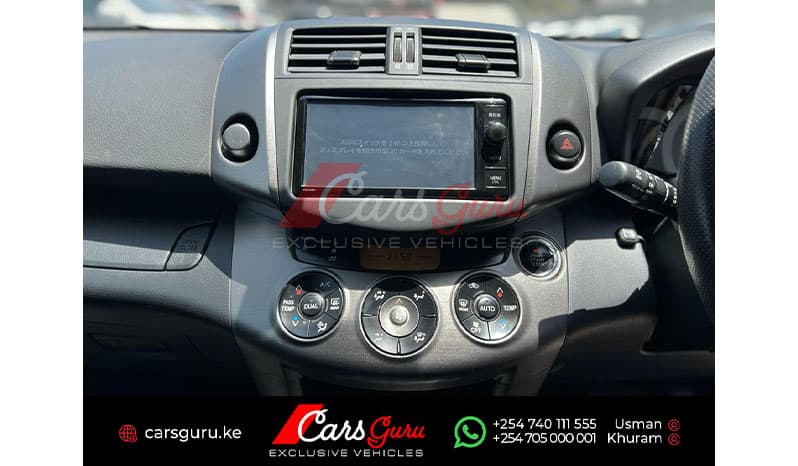 2015 Toyota RAV4 S-Package image-8