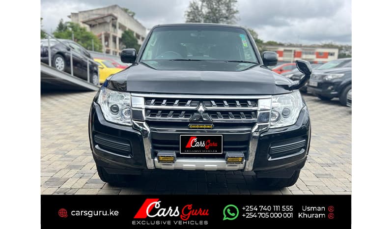 2015 Mitsubishi Pajero GR Long image-2