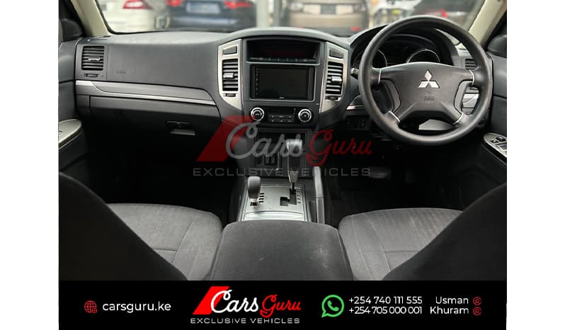 2015 Mitsubishi Pajero GR Long image-6