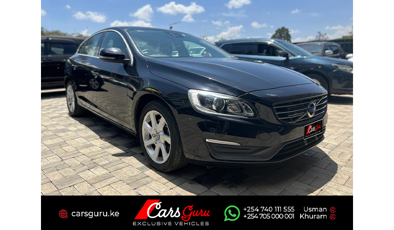 2015 Volvo S60 image-3