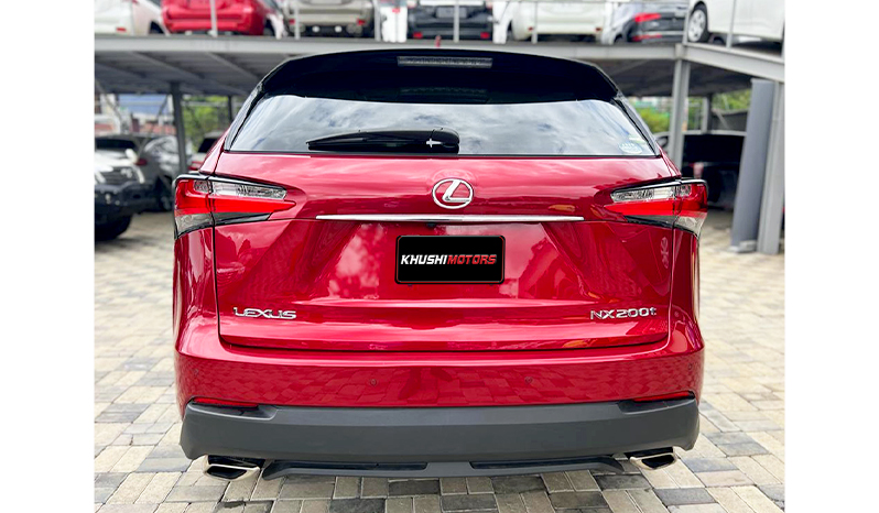 2015 Lexus NX NX200T image-17
