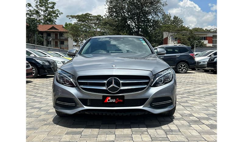 2015 Mercedes-Benz C-Class C200 image-2