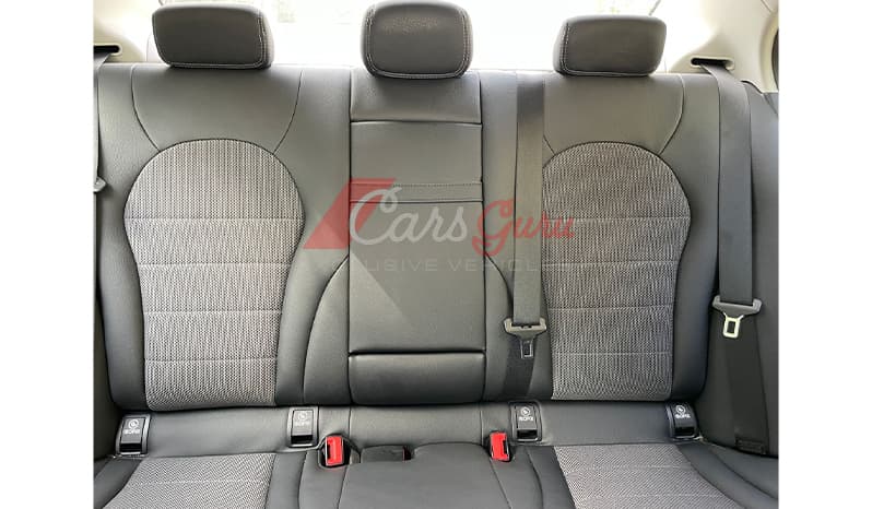 2015 Mercedes-Benz C-Class C200 image-9