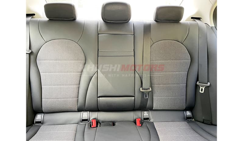 2015 Mercedes-Benz C-Class C200 image-15