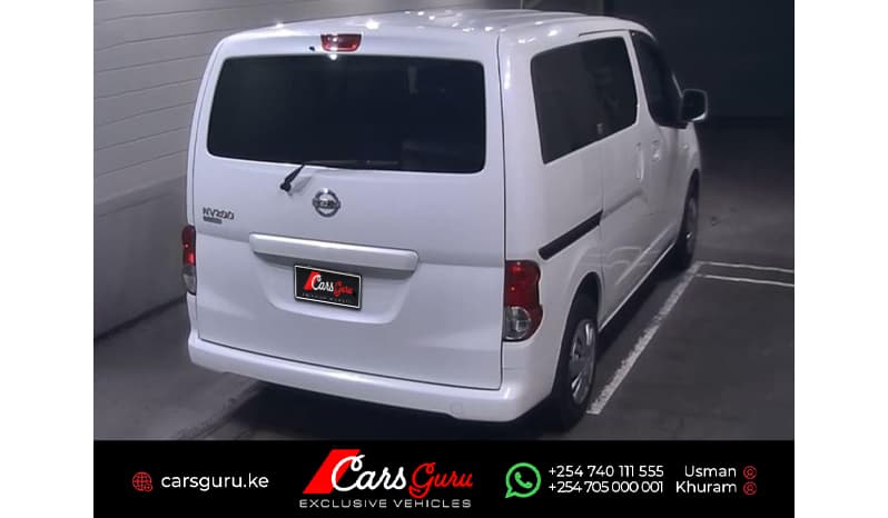 2015 Nissan NV200 16X-2R image-2