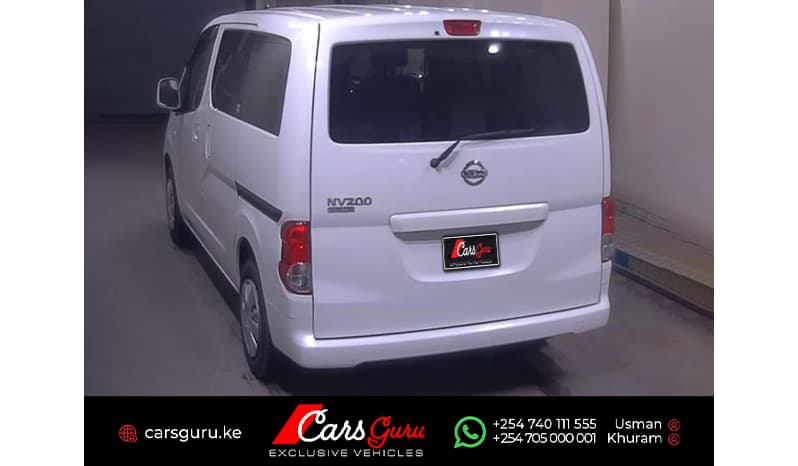 2015 Nissan NV200 16X-2R image-6