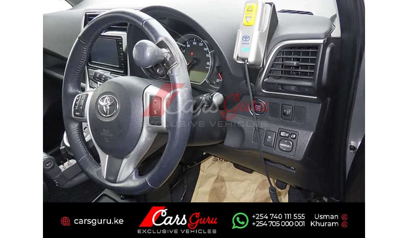 2015 Toyota Ractis G image-7