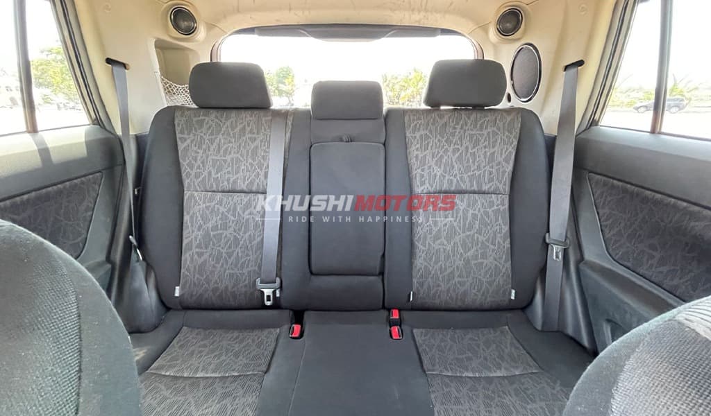 2015 Toyota Rumion S image-9