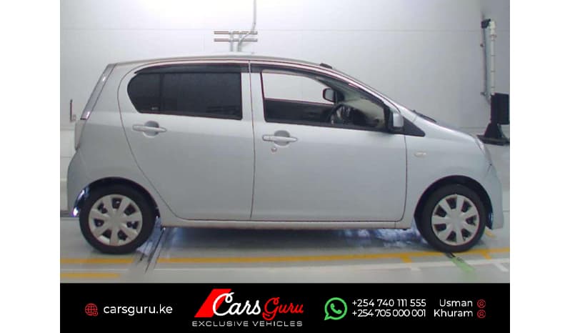 2015 Daihatsu Mira Es L image-16