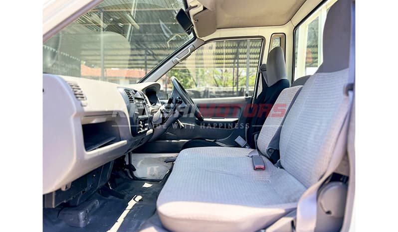 2002 Toyota Townace image-10