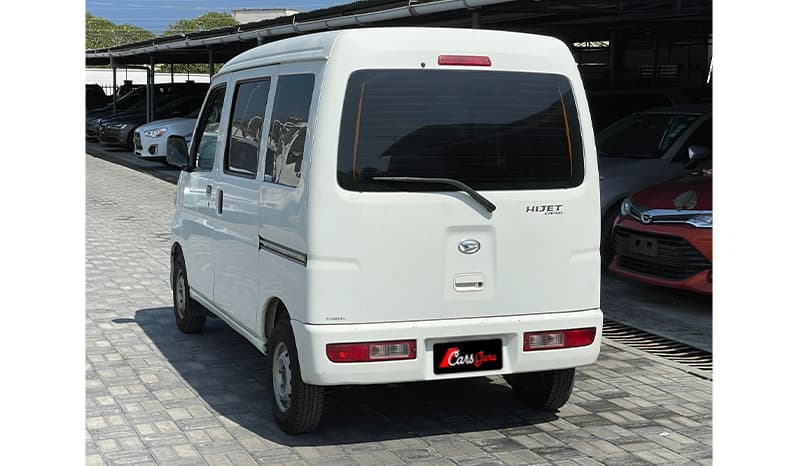 2015 Daihatsu Hijet Cargo Special image-11