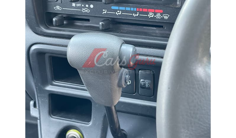 2015 Daihatsu Hijet Cargo Special image-13